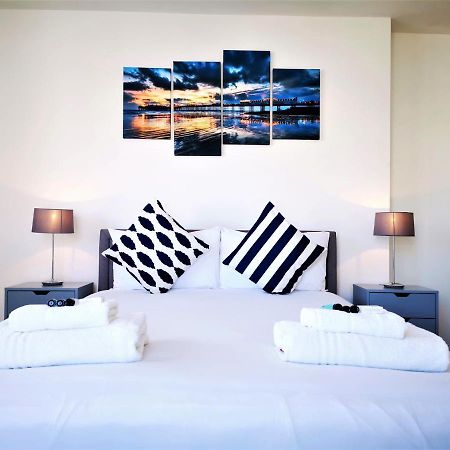 Marina Living With Parking, Balcony, Quiet And Secure Daire Brighton Dış mekan fotoğraf