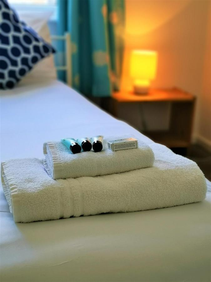 Marina Living With Parking, Balcony, Quiet And Secure Daire Brighton Dış mekan fotoğraf